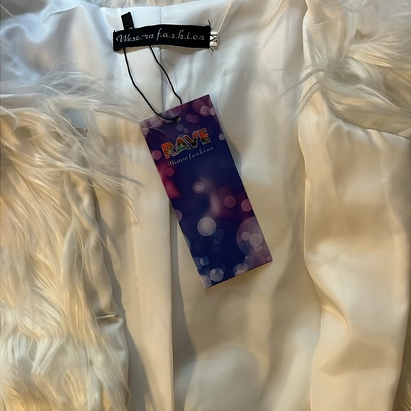 LED White Faux Fur Shaggy Rave Coat Jacket NWT - Picture 5 of 7